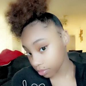 Meet your Posher, Shamya